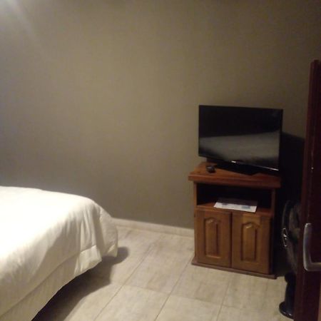 Apart Trelew 1 외부 사진